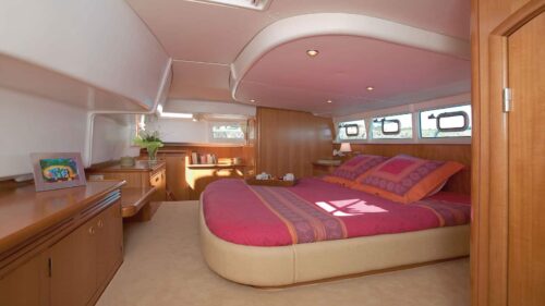 Catamaran-charter-rent-yachtco-16-5-1.jpg