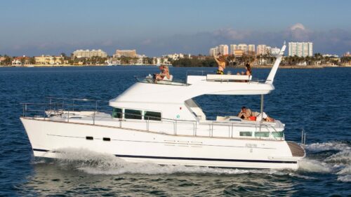 Catamaran-charter-rent-yachtco-16-6-1.jpg