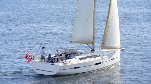 Dufour-charter-rent-sailboat-yachtco-13-1.jpeg