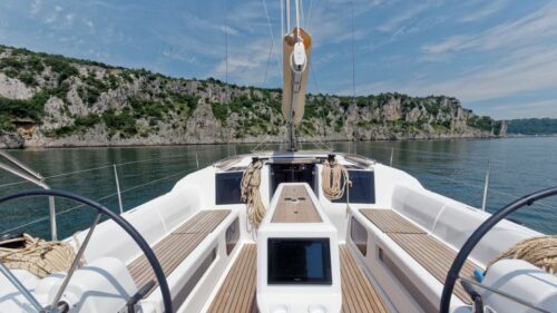 Dufour-charter-rent-sailboat-yachtco-6-1.jpeg