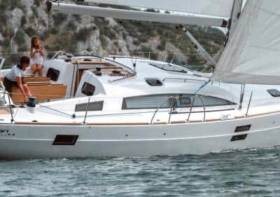 Elan-charter-rent-sailboat-yachtco-21-3.jpg