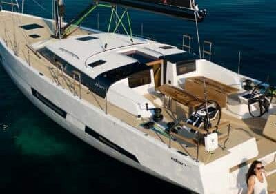 Elan-charter-rent-sailboat-yachtco-43-3.jpg