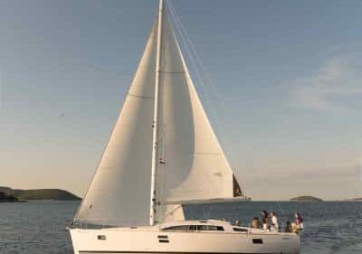 Elan-charter-verhuur-zeilboot-yachtco-54.jpg