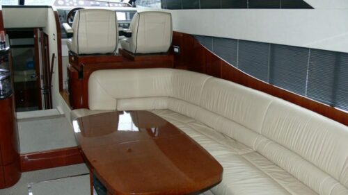 Fairline-charter-rent-motoryacht-yachtco-12-1.jpg