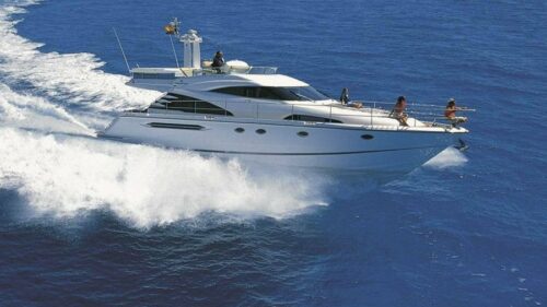 Fairline-charter-rent-motoryacht-yachtco-18-1.jpg