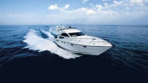 Fairline-charter-rent-motoryacht-yachtco-3-1.jpg