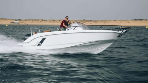 Flyer-motorboat-charter-rent-yachtco-3.jpg