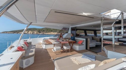 Fountaine-Pajot-charter-rent-catamarano-yachtco-8-3.jpg