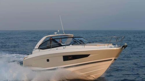 Jeanneau-motor-yacht-charter-rent-yachtco-5.jpg