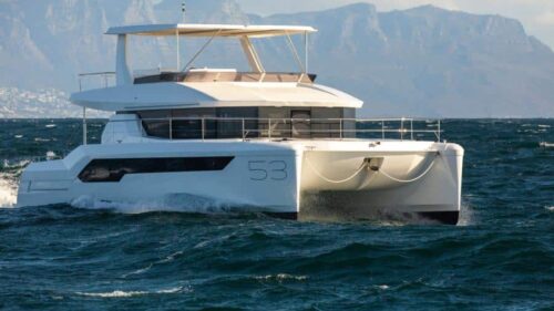 Leopard-Power-catamaran-charter-pronajem-yachtco-14-1.jpg