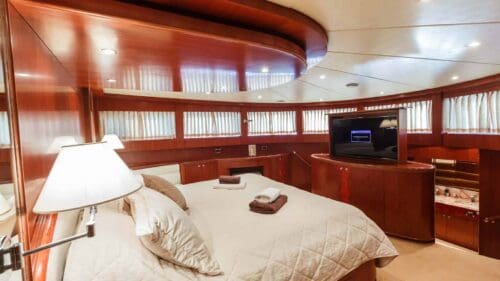 Luxury-Yacht-charter-rent-yachtco-19.jpg