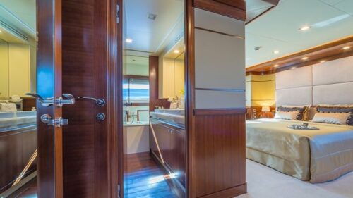 Luxury-yacht-charter-rent-yachtco-5.jpg