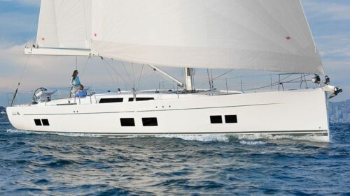 Sailboat-charter-rent-yachtco-5.jpg