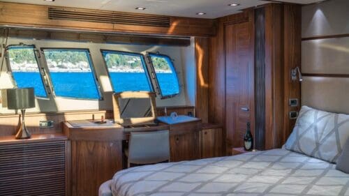 Sunreef-sailboat-charter-rent-yachtco-14.jpeg