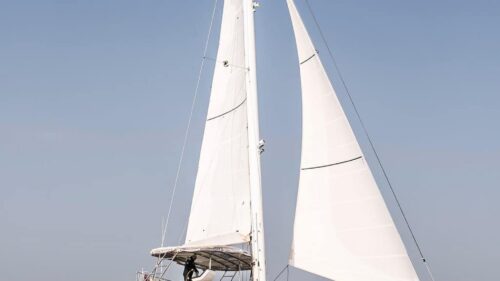 Sunreef-sailboat-charter-rent-yachtco-4-1.jpg