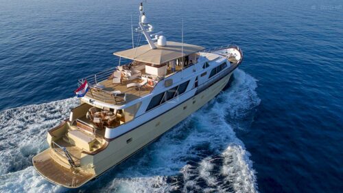 l_croatia-luxury-crew-yacht-charter-broward-marine-30-auriane-7-