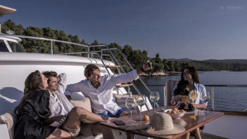 luxury-crew-charter-croatia-auriane-7-