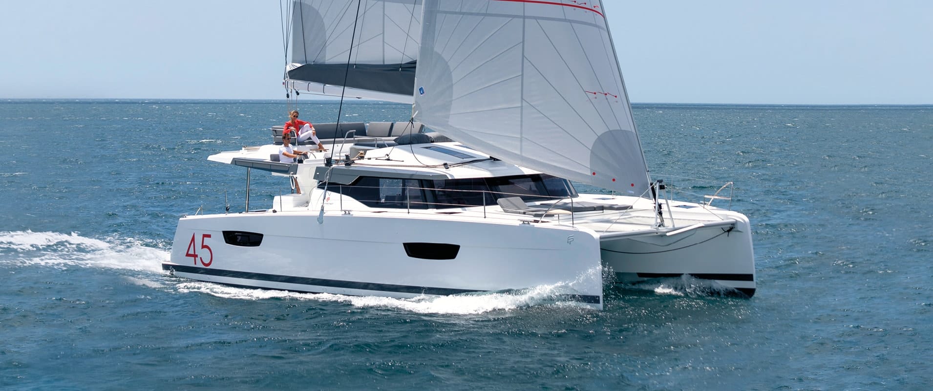 elba-45-cruising-catamarans-fountaine-pajot-sailing-catamarans-1b- مين