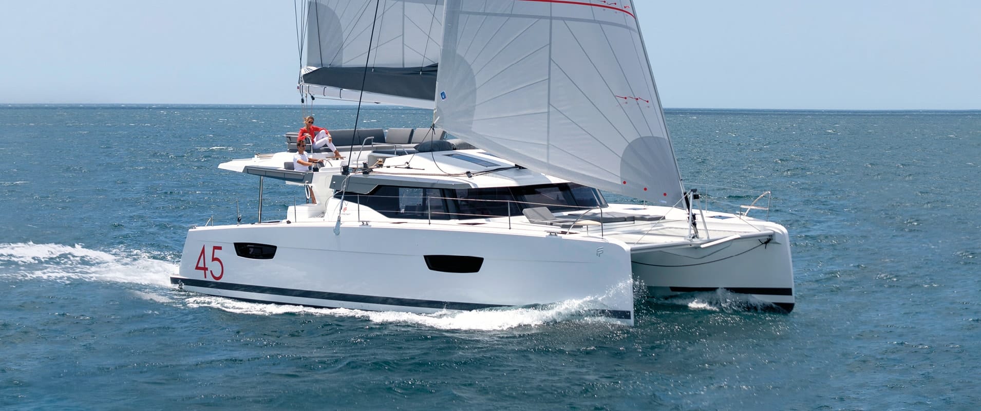 elba-45-catamarans de croisière-fountaine-pajot-catamarans à voile-1b-min