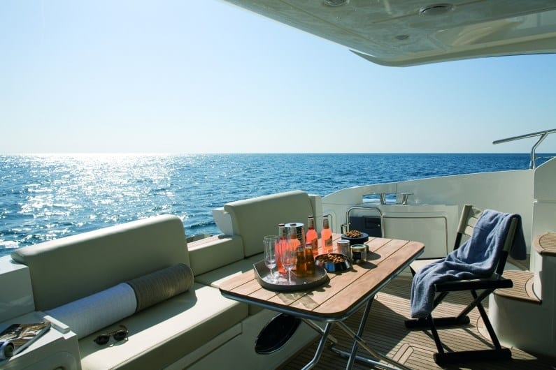 azimut-47-charter-croatia-rental (5) azimut-47-yacht-charter-croatia-sailing-holidays-croatia-booking-yacht-charter-croatia-catamarans-sailboats-motorboats-gulets-luxury-yachts-boat-rental-croatia-2.