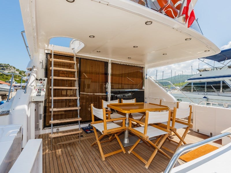 fairline-65-squadron-charter-croatia-rental (5) fairline-65-squadron-yacht-charter-croatia-sailing-holidays-croatia-booking-yacht-charter-croatia-catamarans-sailboats-motorboats-gulets-luxury-yachts-boat-rental-1