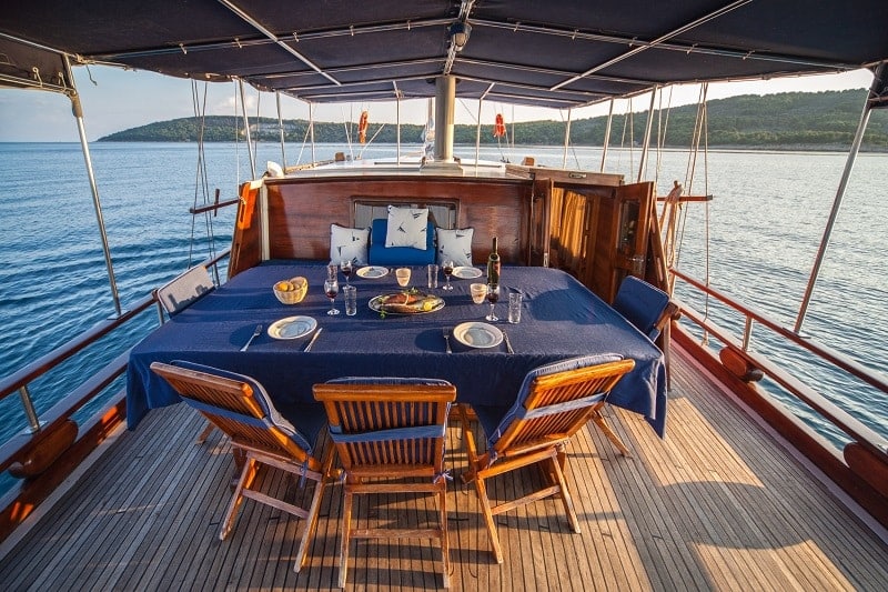 gule-andi-charter-croatia-rental (10) andi-yacht-charter-croatia-sailing-holidays-croatia-booking-yacht-charter-croatia-catamarans-sailboats-motorboats-gulets-luxury-yachts-boat-rental-10