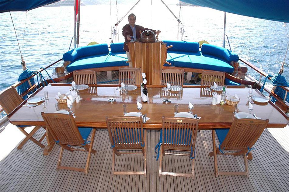 gulet-atalanta-charter-croatia-rental (8) atalanta-yacht-charter-croatia-sailing-holidays-croatia-booking-yacht-charter-croatia-catamarans-sailboats-motorboats-gulets-luxury-yachts-boat-rental-12