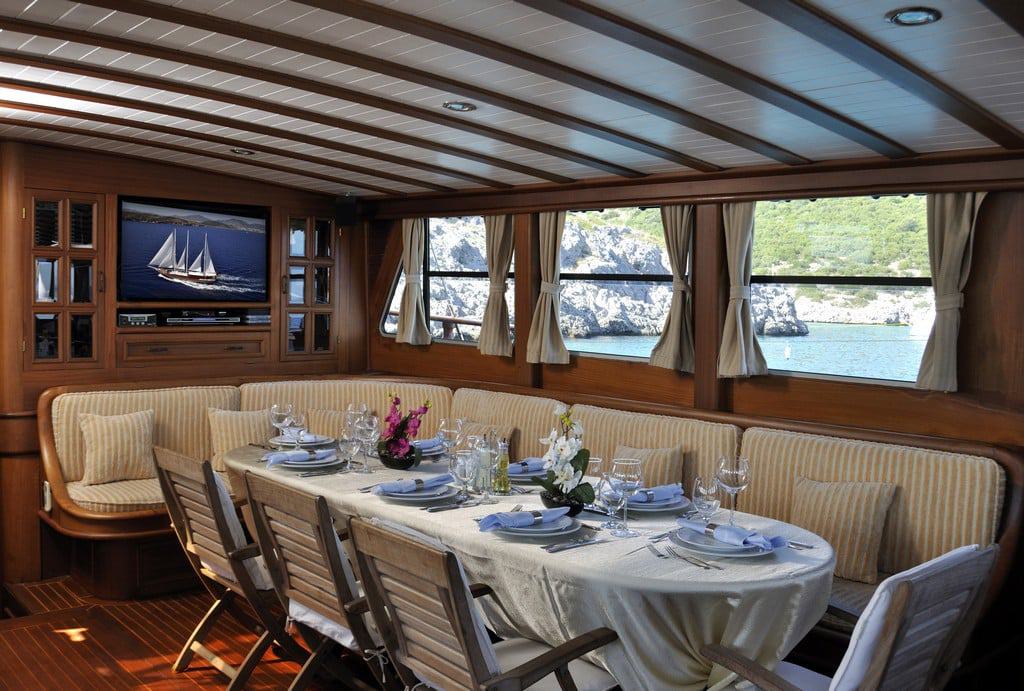 gulet-dolce-vita-charter-croatia-rental (13) dolce-vita-yacht-charter-croatia-sailing-holidays-croatia-booking-yacht-charter-croatia-catamarans-sailboats-motorboats-gulets-luxury-yachts-boat-rental-9