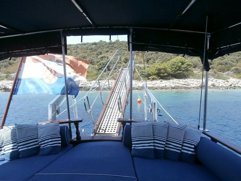 gulet-hera-charter-croatia-rental (13) hera-yacht-charter-croatia-sailing-holidays-croatia-booking-yacht-charter-croatia-catamarans-sailboats-motorboats-gulets-luxury-yachts-boat-rental-22
