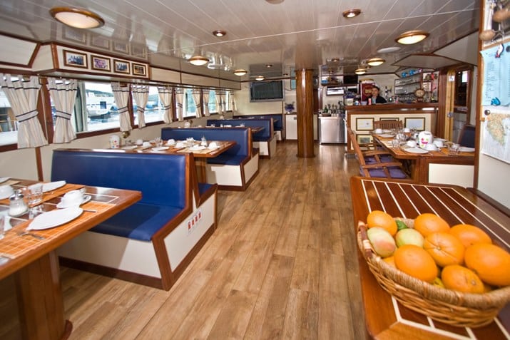 gulet-lastavica-charter-croatia-rental (7) lastavica-yacht-charter-croatia-sailing-holidays-croatia-booking-yacht-charter-croatia-catamarans-sailboats-motorboats-gulets-luxury-yachts-boat-rental-7