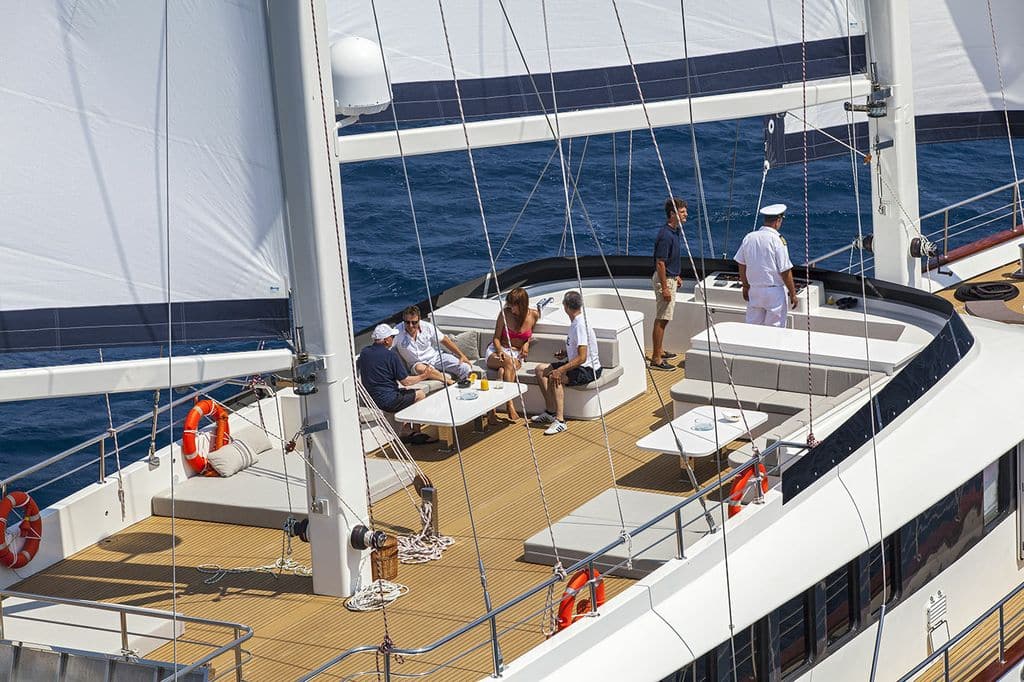 gulet-navilux-charter-croatia-rental (5) navilux-yacht-charter-croatia-sailing-holidays-croatia-booking-yacht-charter-croatia-catamarans-sailboats-motorboats-gulets-luxury-yachts-boat-rental-12