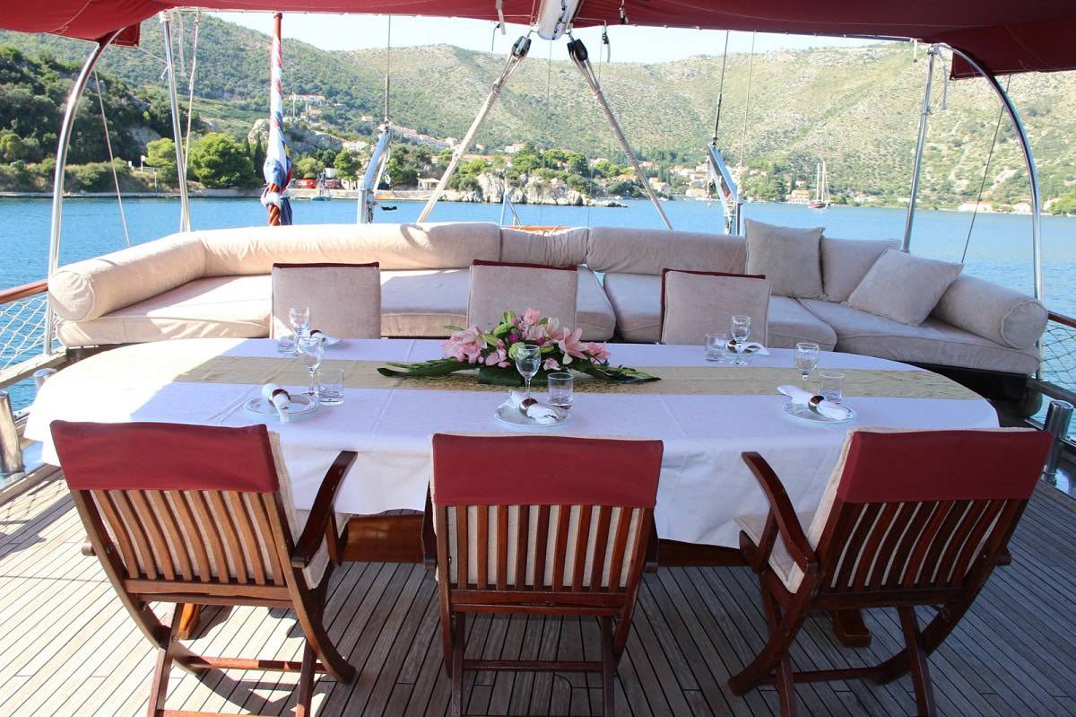 gulet-nostra-vita-charter-croatia-rental-16 lagoon 52 s-yacht-charter-croatia-sailing-holidays-croatia-booking-yacht-charter-croatia-catamarans-sailboats-motorboats-gulets-luxury-yachts-boat-rental-croatia 20