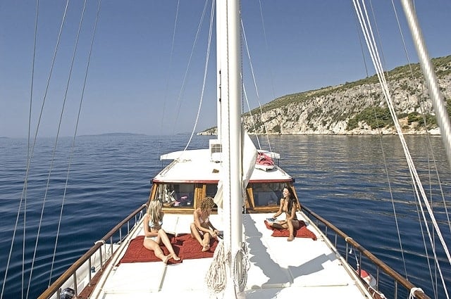 gulet-sedna-charter-croatia-rental (11) sedna-charter-croatia-sailing-holidays-croatia-booking-yacht-charter-croatia-catamarans-sailboats-motorboats-gulets-luxury-yachts-boat-rental-18