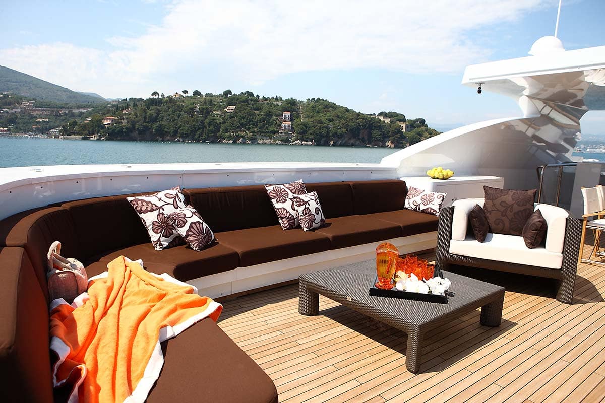 zaliv-III-charter-croatia-rental (9) zaliv-III-yacht-charter-croatia-sailing-holidays-croatia-booking-yacht-charter-croatia-catamarans-sailboats-motorboats-gulets-luxury-yachts-boat-rental-croatia-9